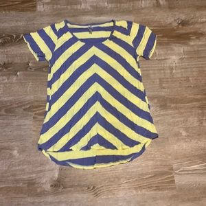 Lularoe women’s large blue and yellow striped shirt